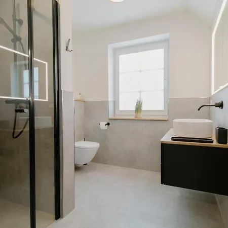Ruegenvilla Im Glueck - Mit Wellnessbereich Und Kamin. Hunde Willkommen Holiday home