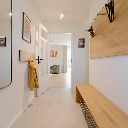 Holiday home Ruegenvilla Im Glueck - Mit Wellnessbereich Und Kamin. Hunde Willkommen *