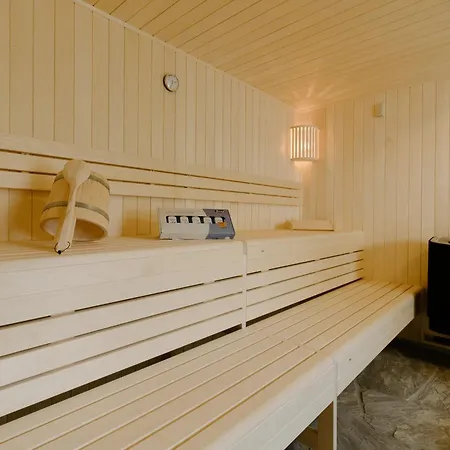 Ruegenvilla Im Glueck - Mit Wellnessbereich Und Kamin. Hunde Willkommen Lohme