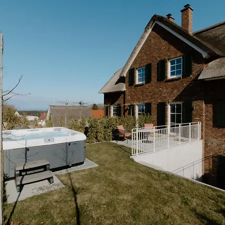 Ruegenvilla Im Glueck - Mit Wellnessbereich Und Kamin. Hunde Willkommen Feriehus